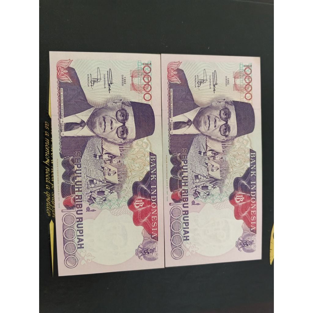 UANG KUNO 10.000 HAMENGKUBUWONO TAHUN 1992 BAGUS