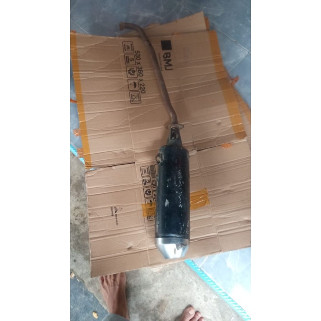 Knalpot motor REVO ABSOLUTE ori copotan