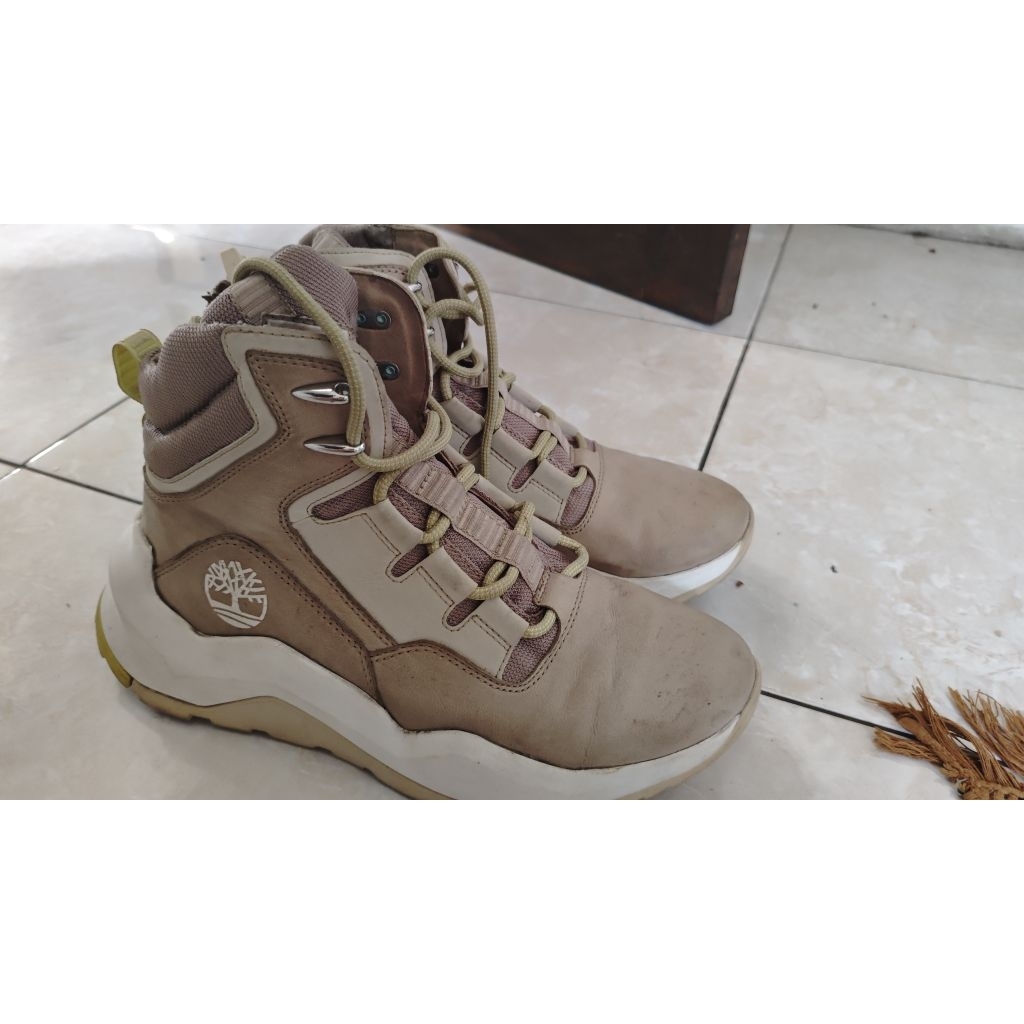 Sepatu Boot Timberland Madbury Side-Zip Light Beige Preloved
