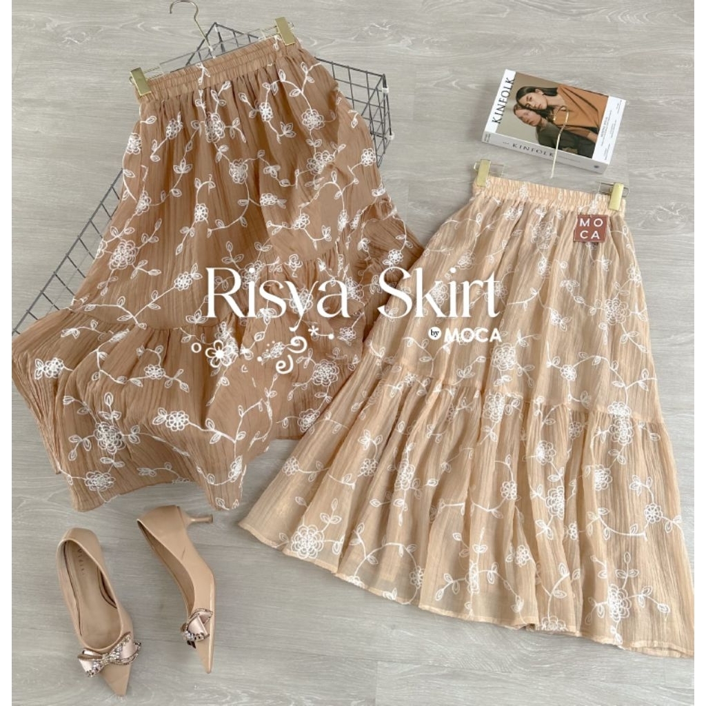 Risya skirt by Moca