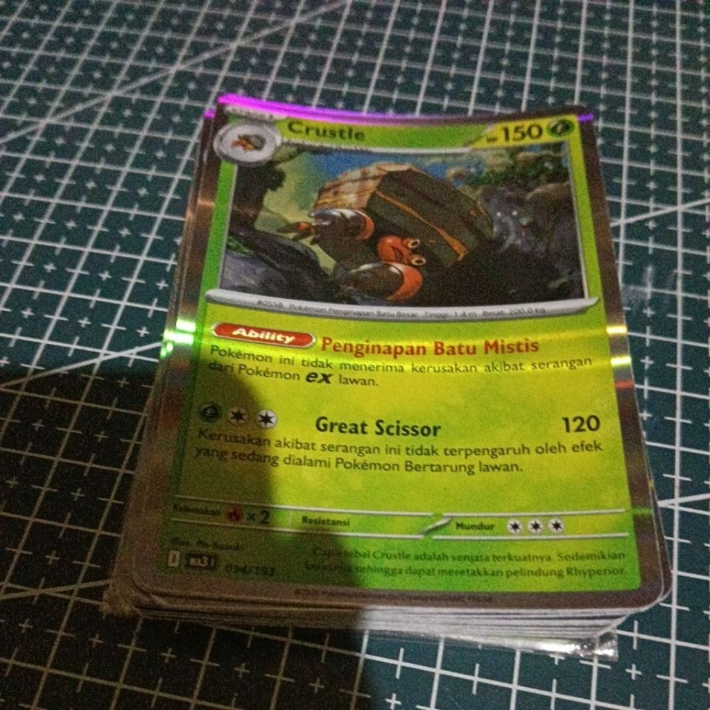 Pokemon TCG Indonesia Holo Foil Crustle