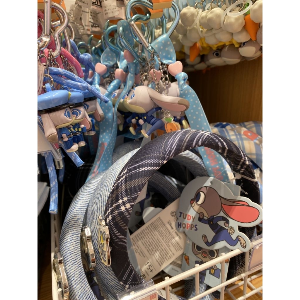 BANDO ZOOTOPIA X MINISO