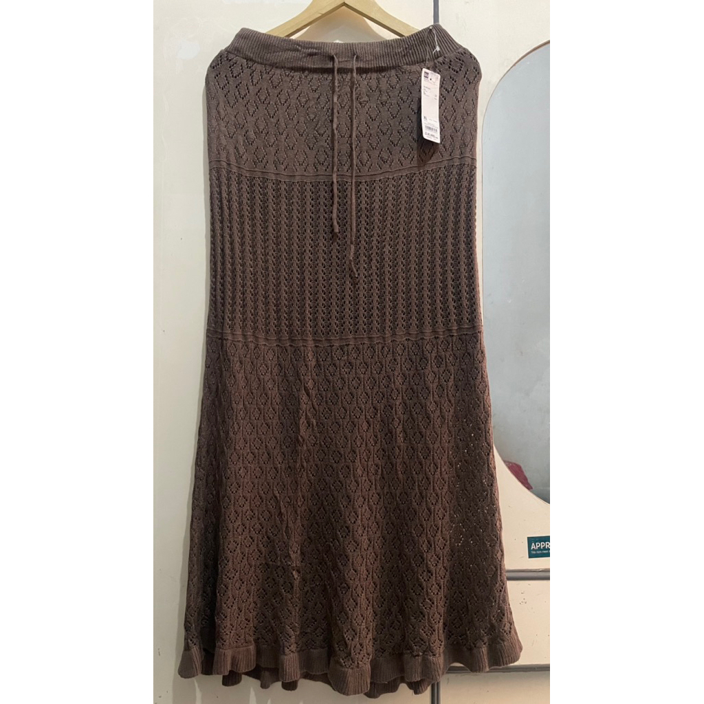 NEW Global Uniqlo Rok Knit Rajut DarkBrown XL