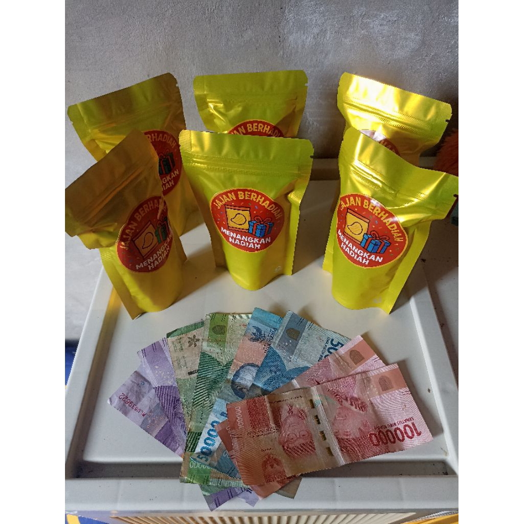 Snack Berhadiah Uang