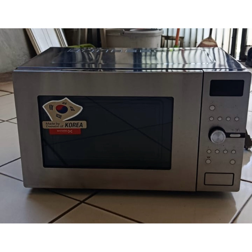 MICROWAVE DAEWOO KOREA GOOD CONDITION dmc 28d1