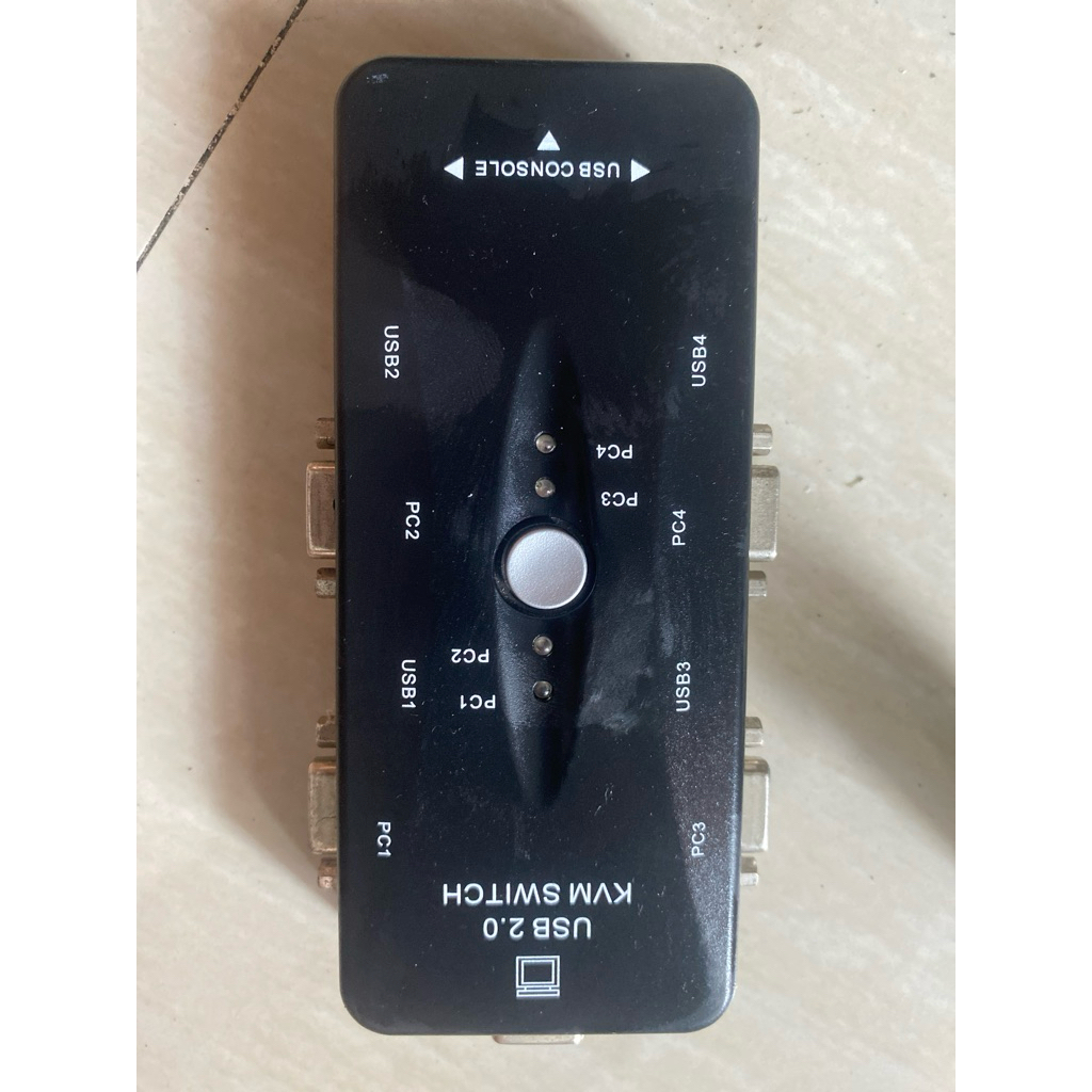 KVM SWITCH 4 PORT USB Alat untuk 1 Keyboard ke 4 Monitor VGA 4 Pc Komputer ke 1 Monitor
