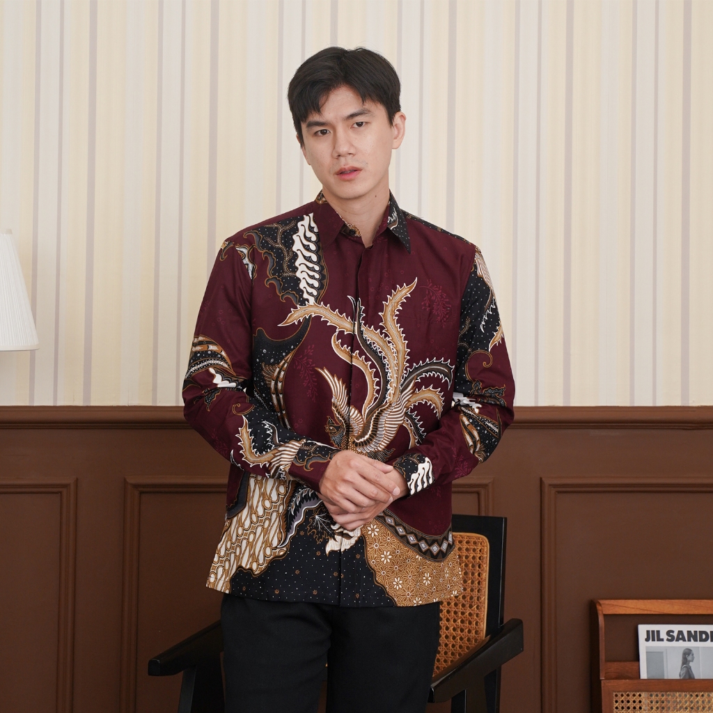 Enzy Batik Essential Kemeja Batik Pria Adinata - Burgundy