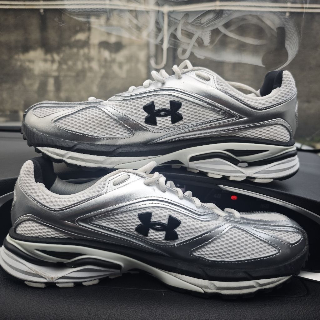 Under Armor HOVR Apparition