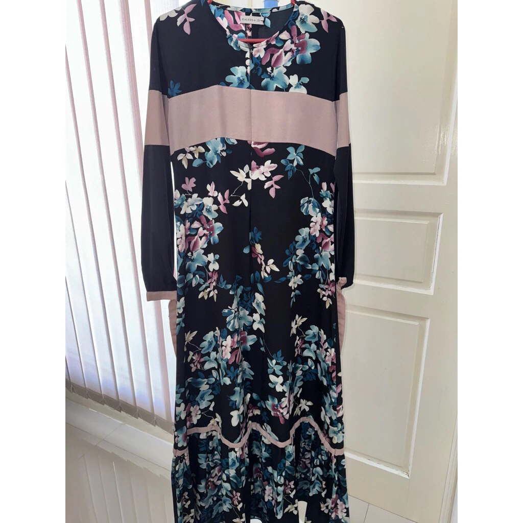 Preloved kaleela jasmine dress size S