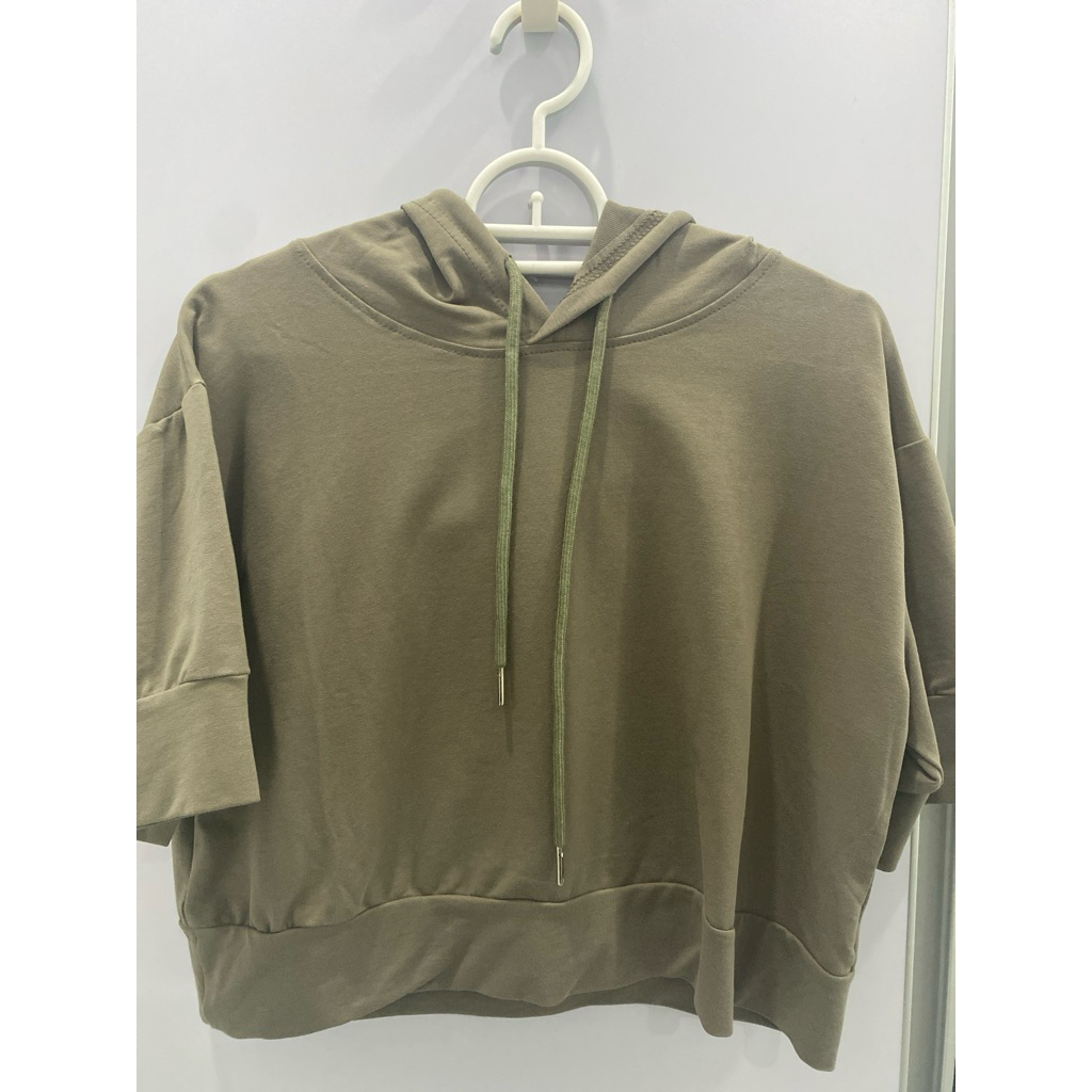 [PRELOVED] Hoodie Crop Top | Hoodie Wanita