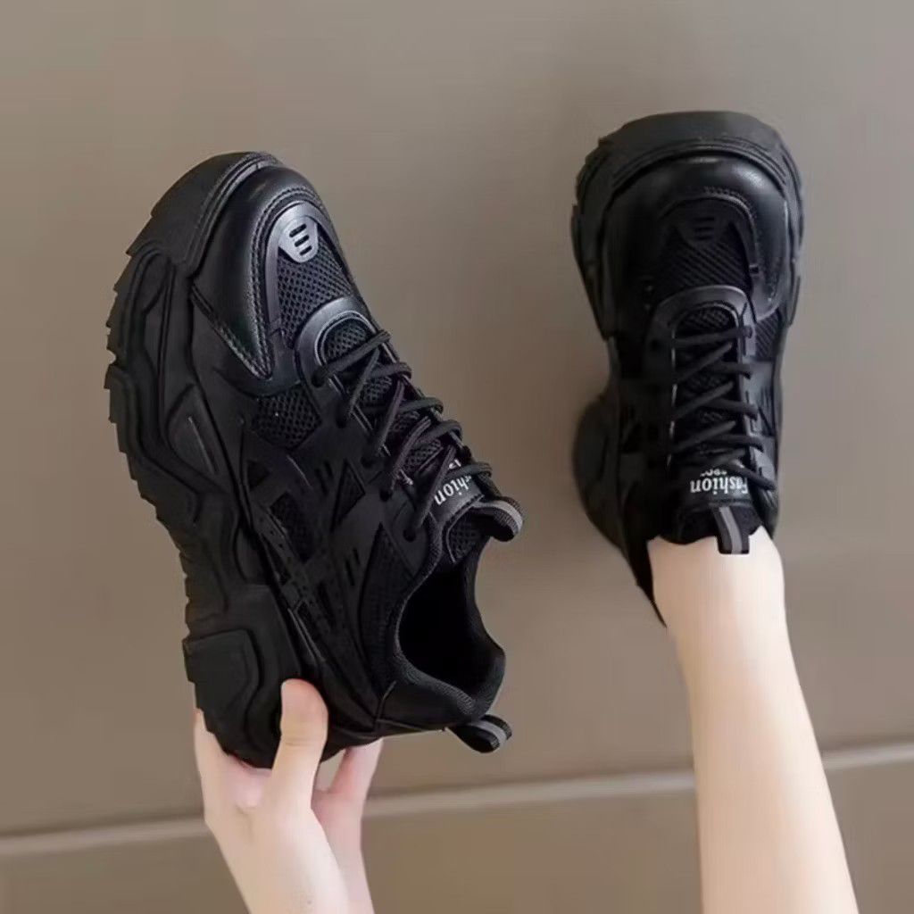 Sepatu sneaker wanita fashion korea sepatu sekolah wanita sepatu kuliah empuk nonslip