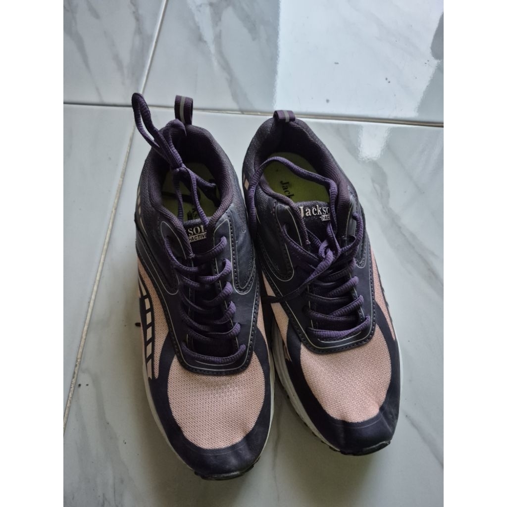 sepatu jackson wanita