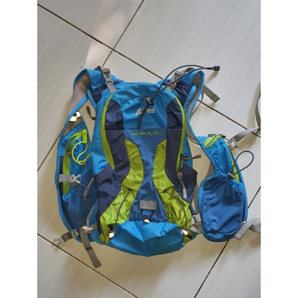 REI HYDROPACK 10L