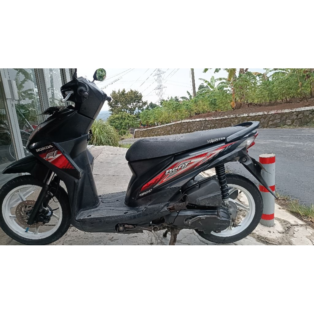 motor bekas Honda beat fi 2014 plat R