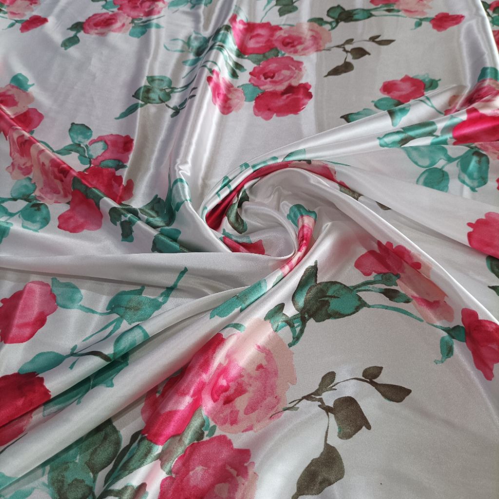 ​Kain Satin Baby Silk Motif Bunga Mawar Premium(Harga Per 0,5)MT