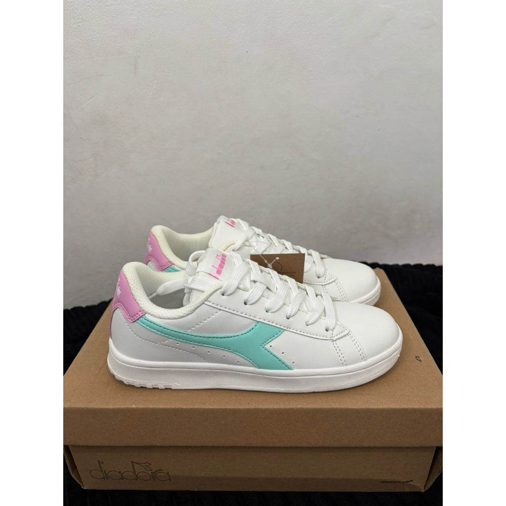 Diadora Novel women Off white