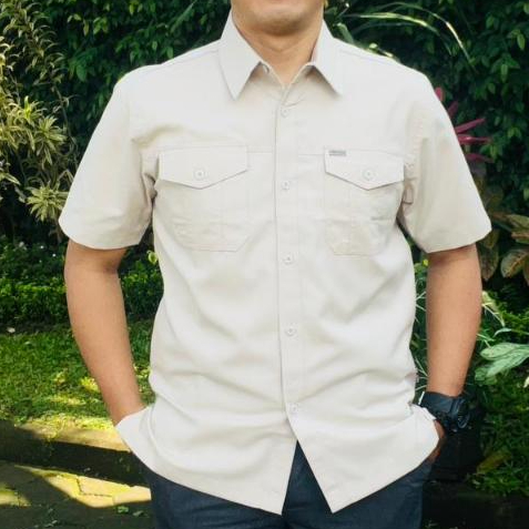 Kemeja Fuji Short Krem Lengan Pendek Tactical Bahan Tropical Pasada