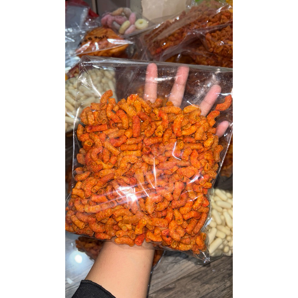 Makaroni Bantat Rasa Nasi Goreng 200gr / Makaroni Bantet Nasgor pedas / Makaroni Kiloan / Snack kilo