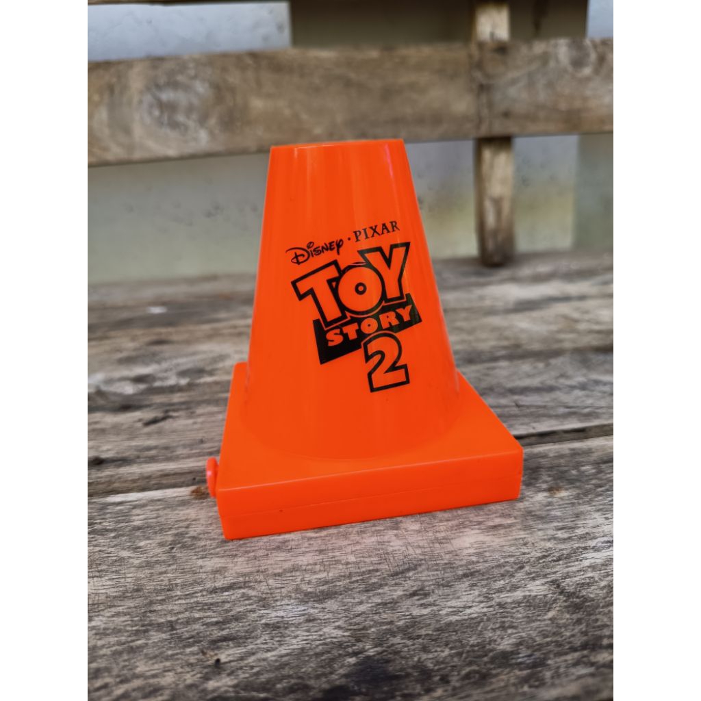 traffic cone McDonald's Happy Meal film Toy Story 2.