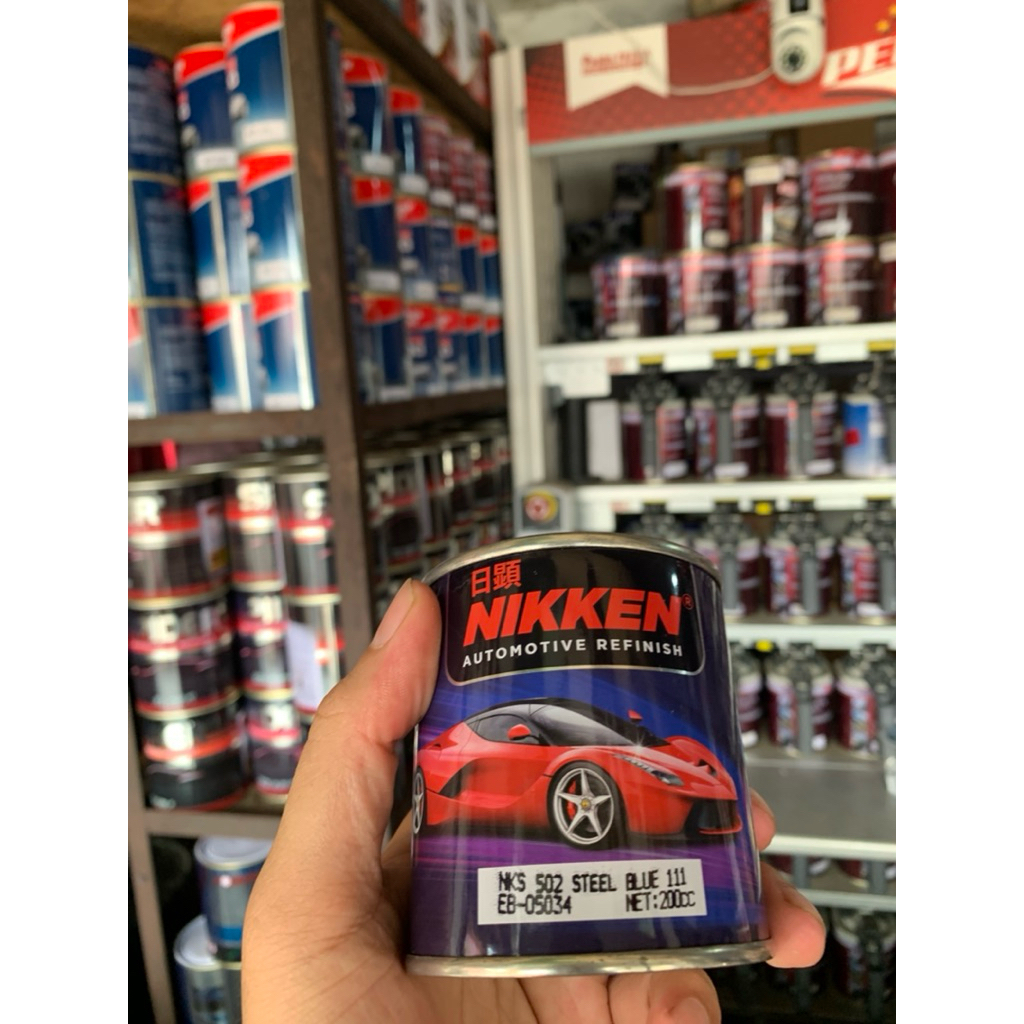 CAT NIKKEN 1/4