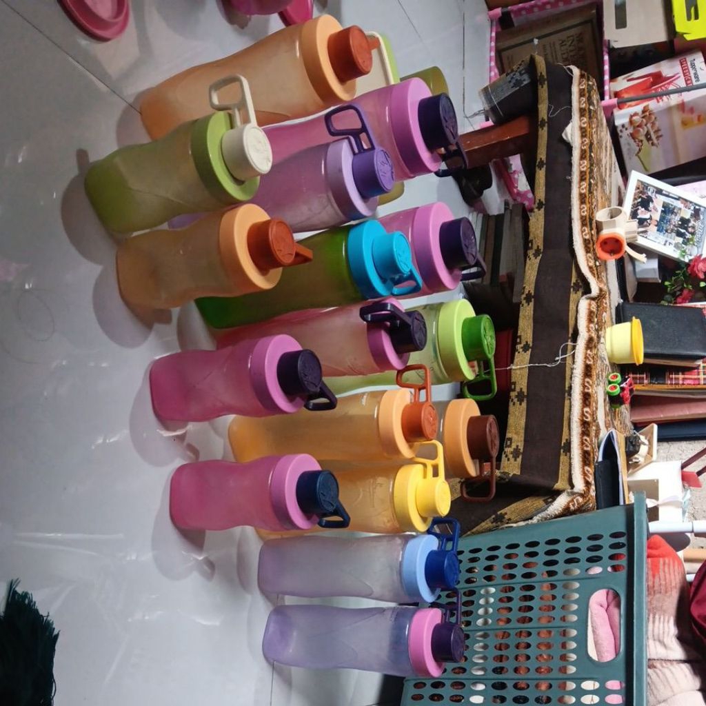 botol twin tulipware