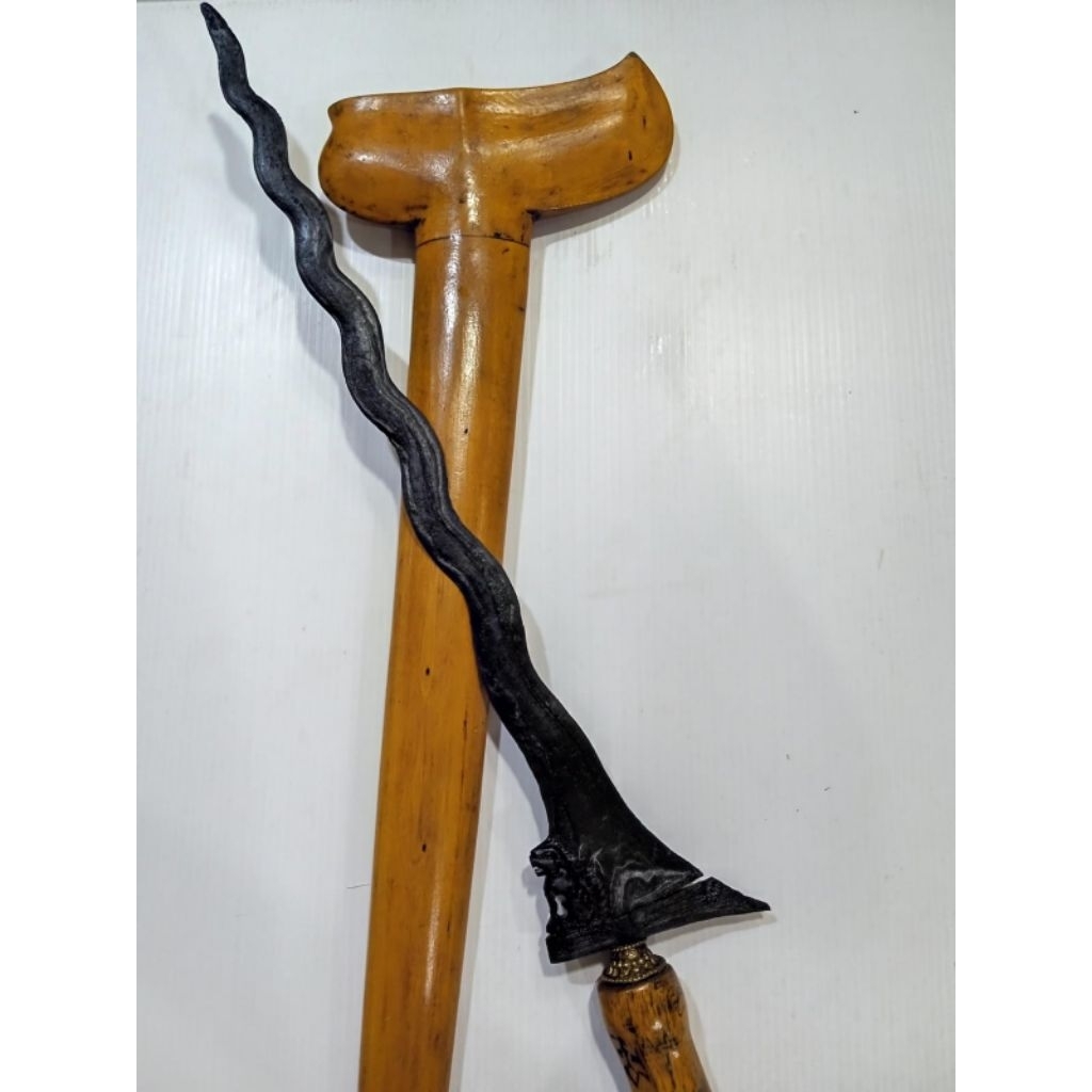 Keris Sepuh Murah Singobarong Luk 13 Asli Warangka Gayaman Solo - Keris Majapahit