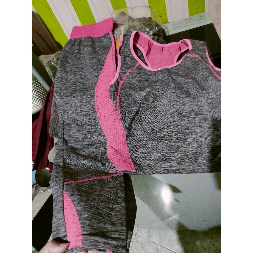 baju senam setelan pl