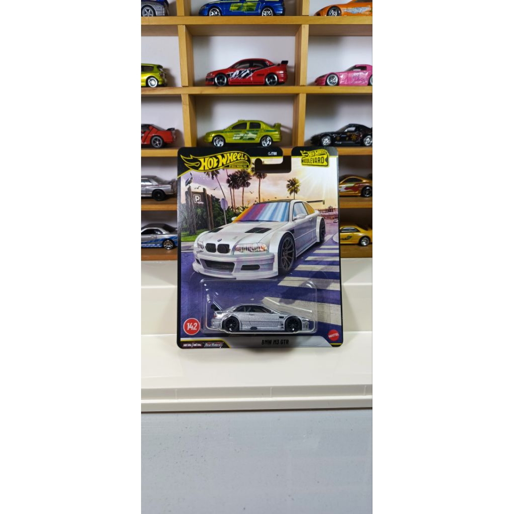 hot wheels boulevard bmw m3 gtr silver