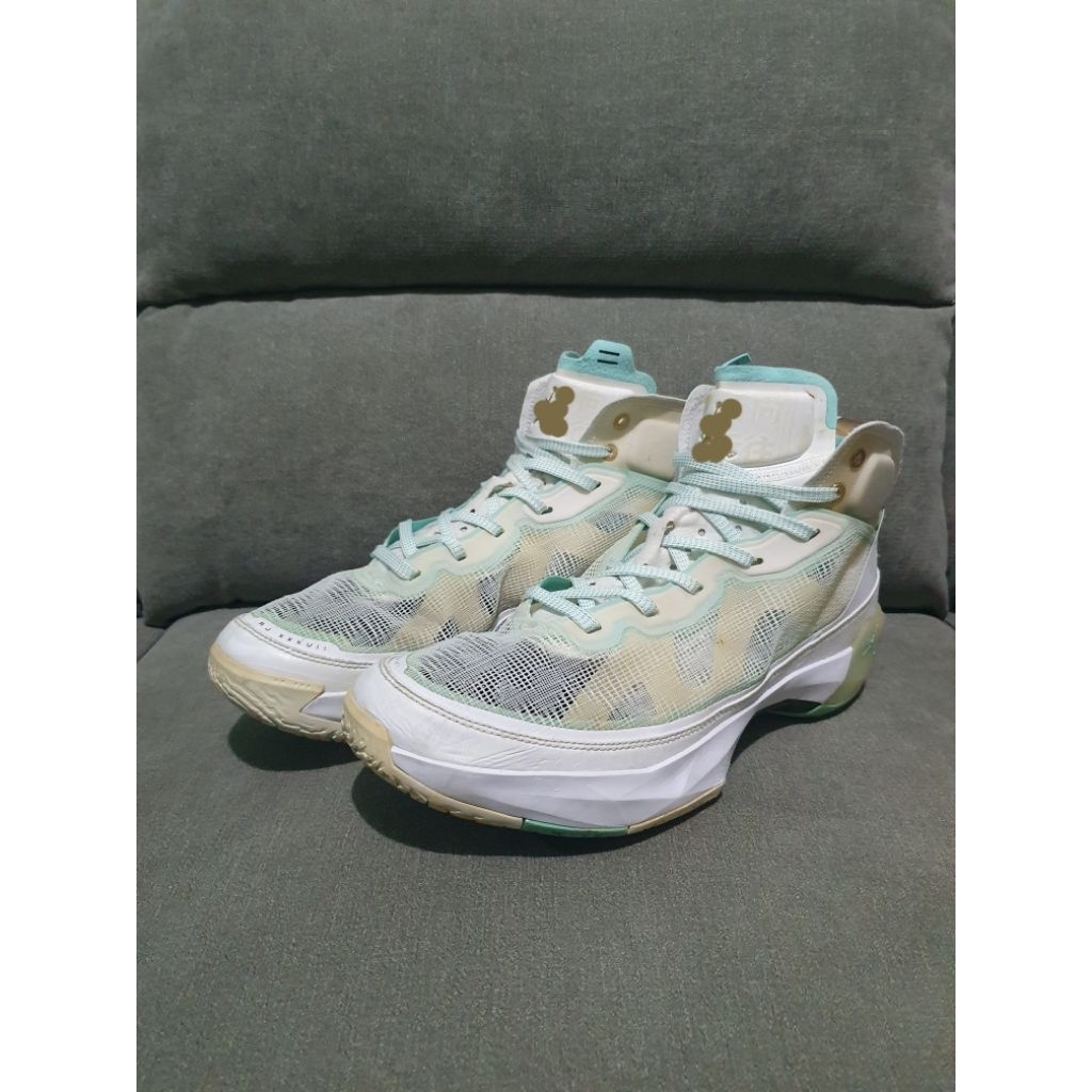 Sepatu Basket Second (Size 46)