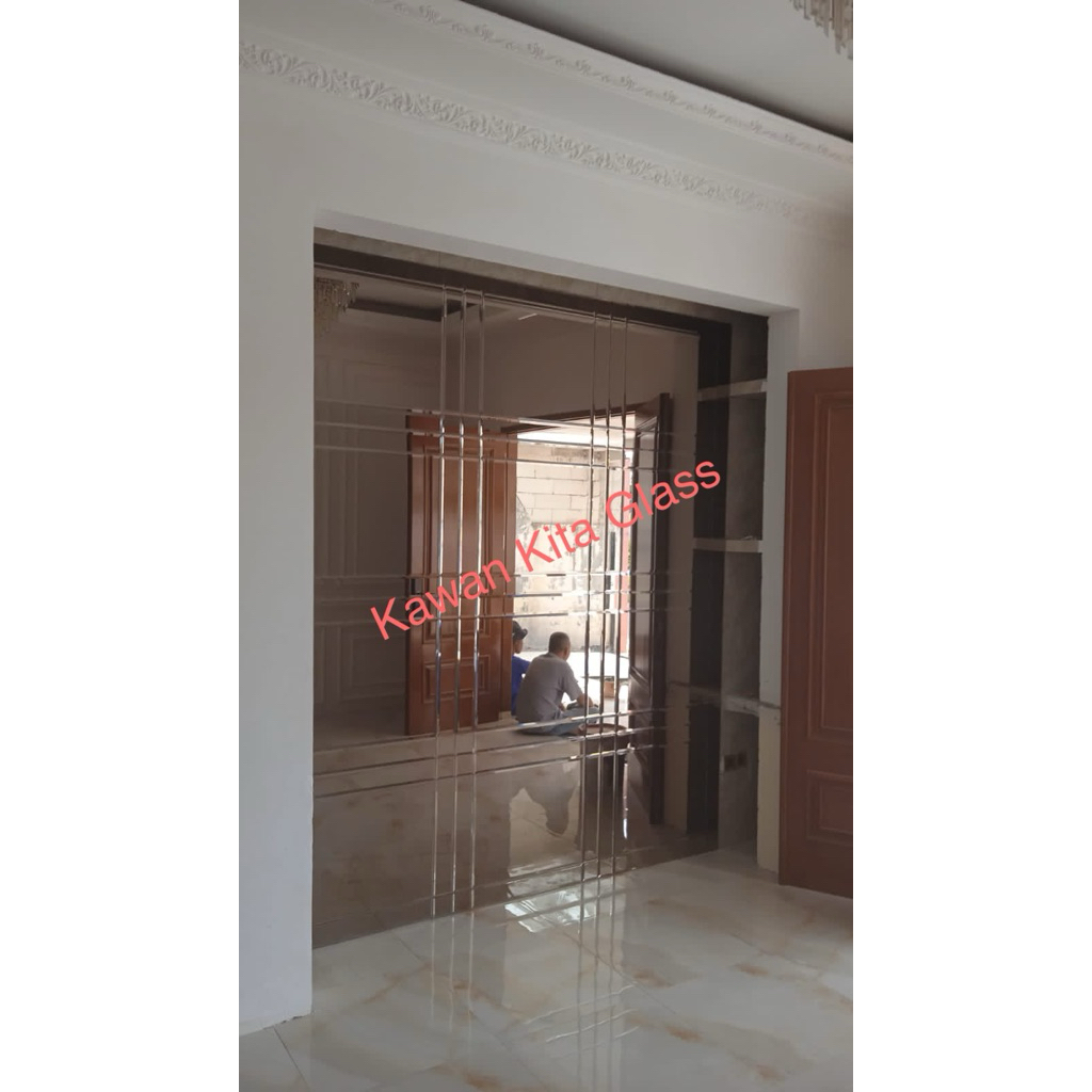 kaca cermin bevel dekorasi dinding / wall mirror decoration / panel kaca dinding / cermin bevel