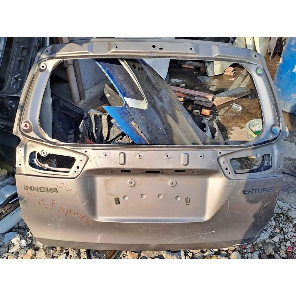 PINTU BAGASI TOYOTA INNOVA REBORN VENTURER ORIGINAL