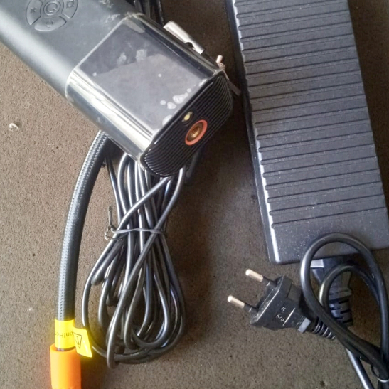 Pompa Ban Elektik VIVAN Mobil motor sepeda Pompa Ban elektrik second Normal Mulus