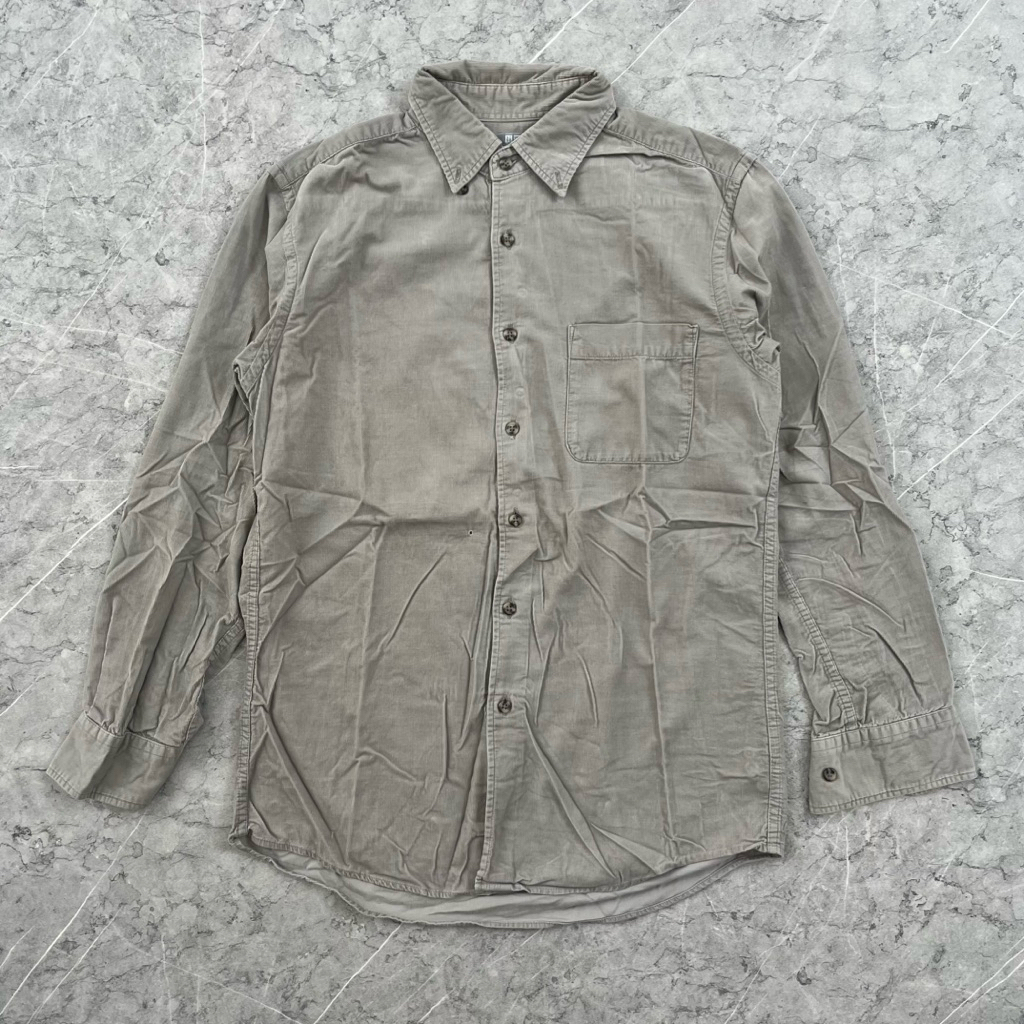 KEMEJA CORDUROY UNIQLO SECOND