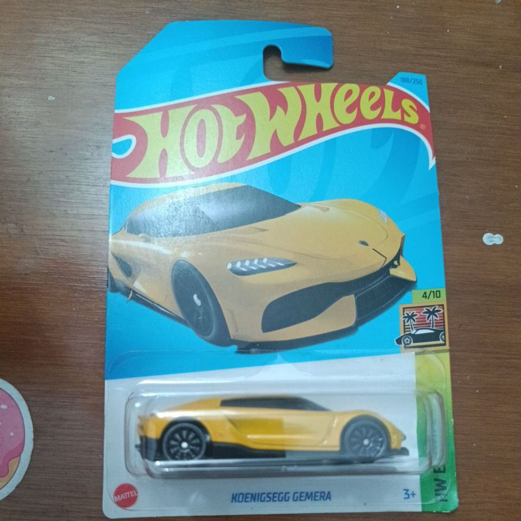 Hotwheels koenigsegg gemera