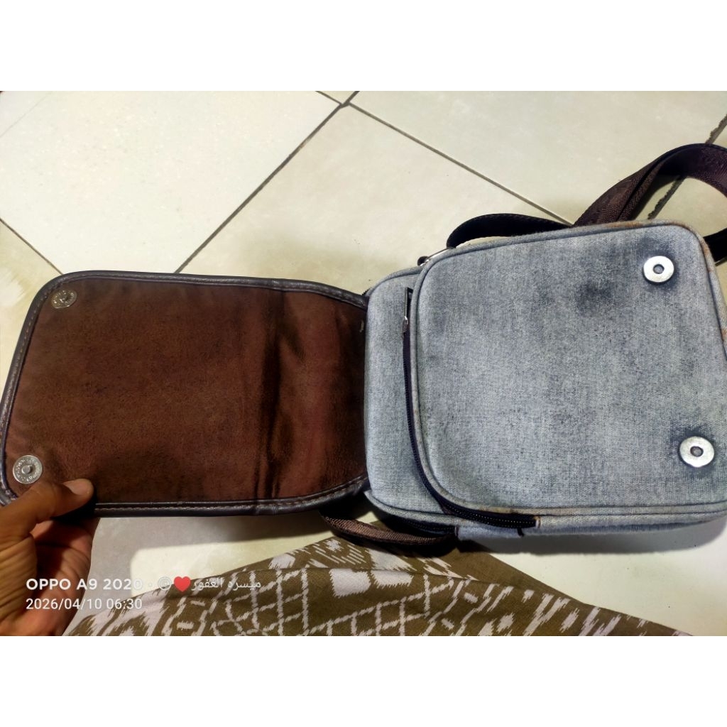 Tas Selempang Paloalto