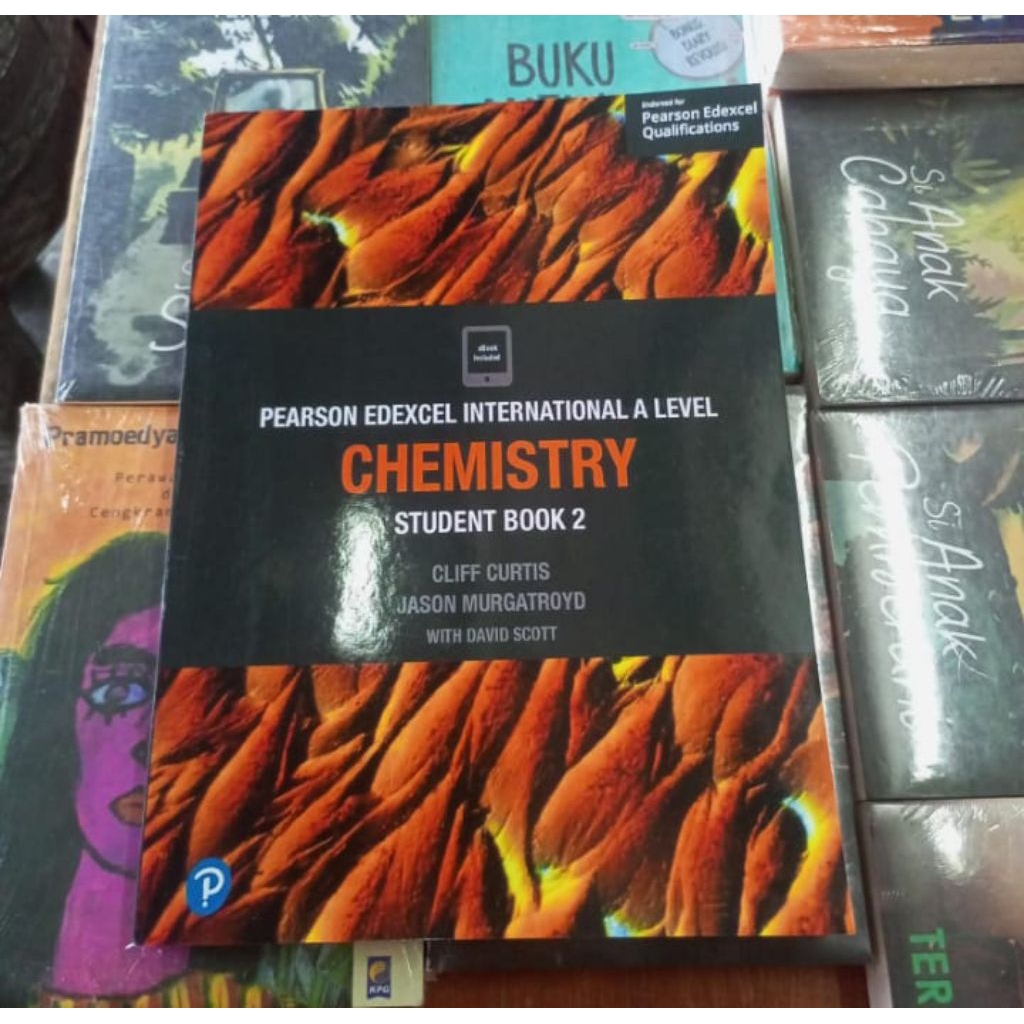 Pearson Edexcel International A Level CHEMISTRY Student Book 2