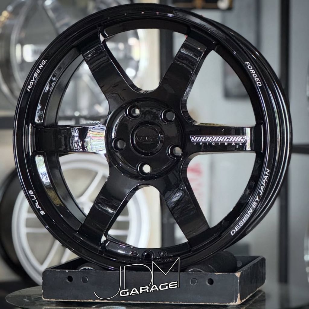 velg te37 saga plus flow forming r18 lebar 8 pcd 5x114,3 et 45 velg mobil ring 18 pnp mobil Innova r