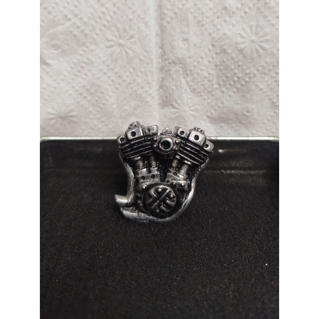 Cincin Ringskull Mesin V-Twin Model Harley Davidson