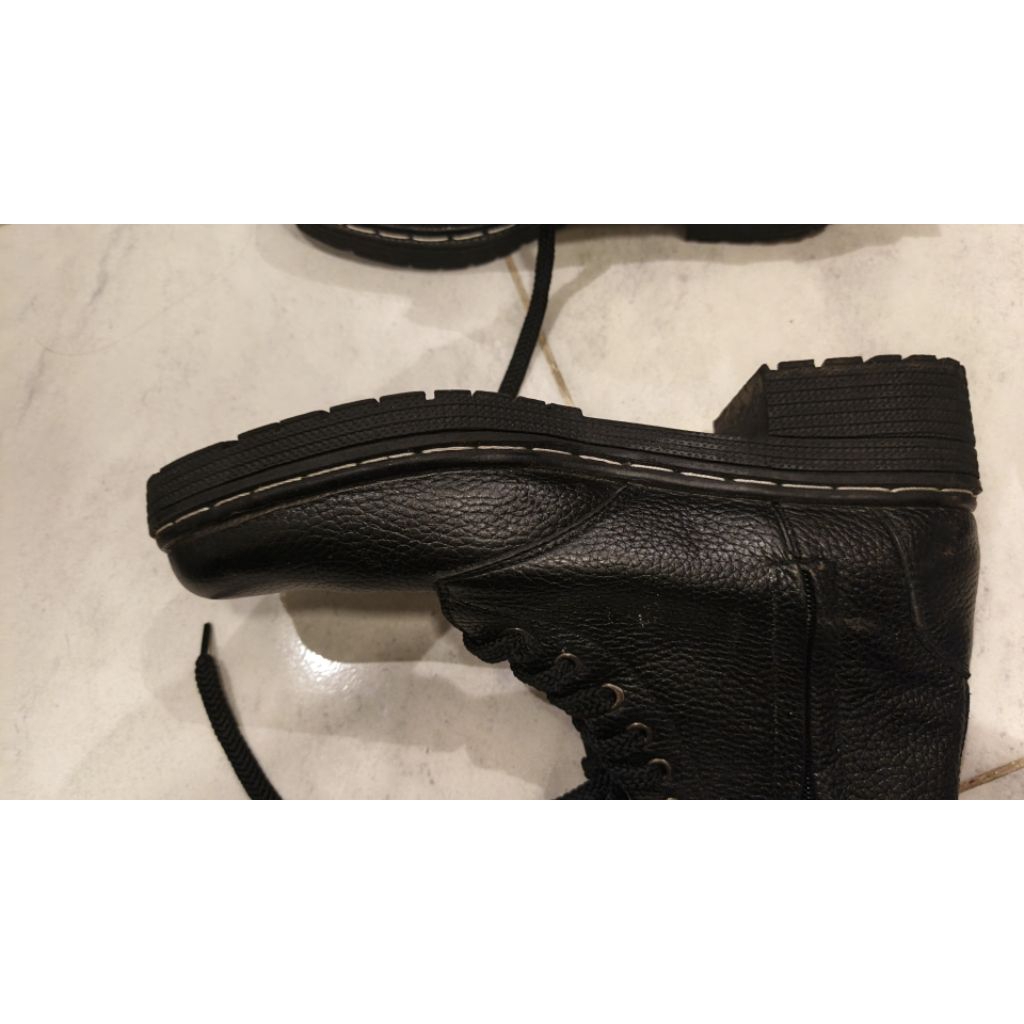 sepatu boot wanita kulit asli