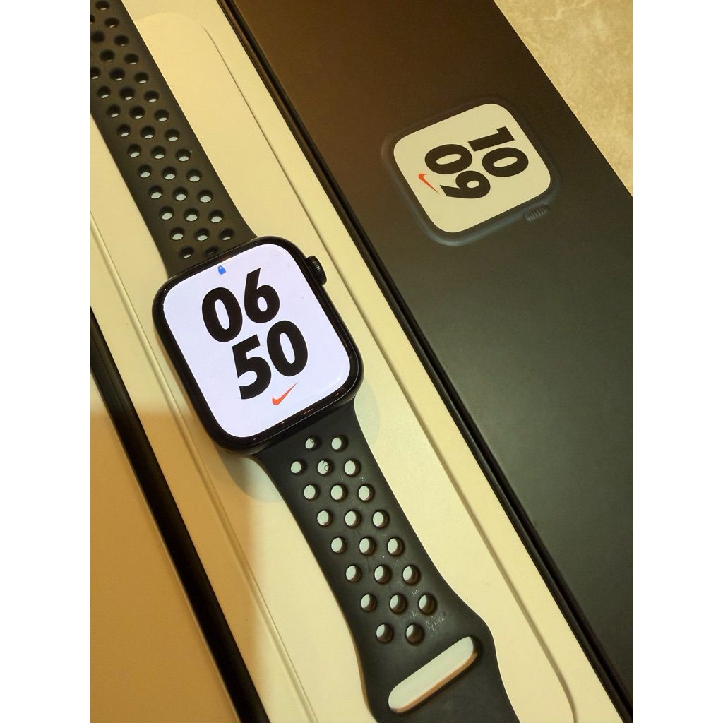 APPLE WATCH SERIES 7 NIKE EDITION (GPS)