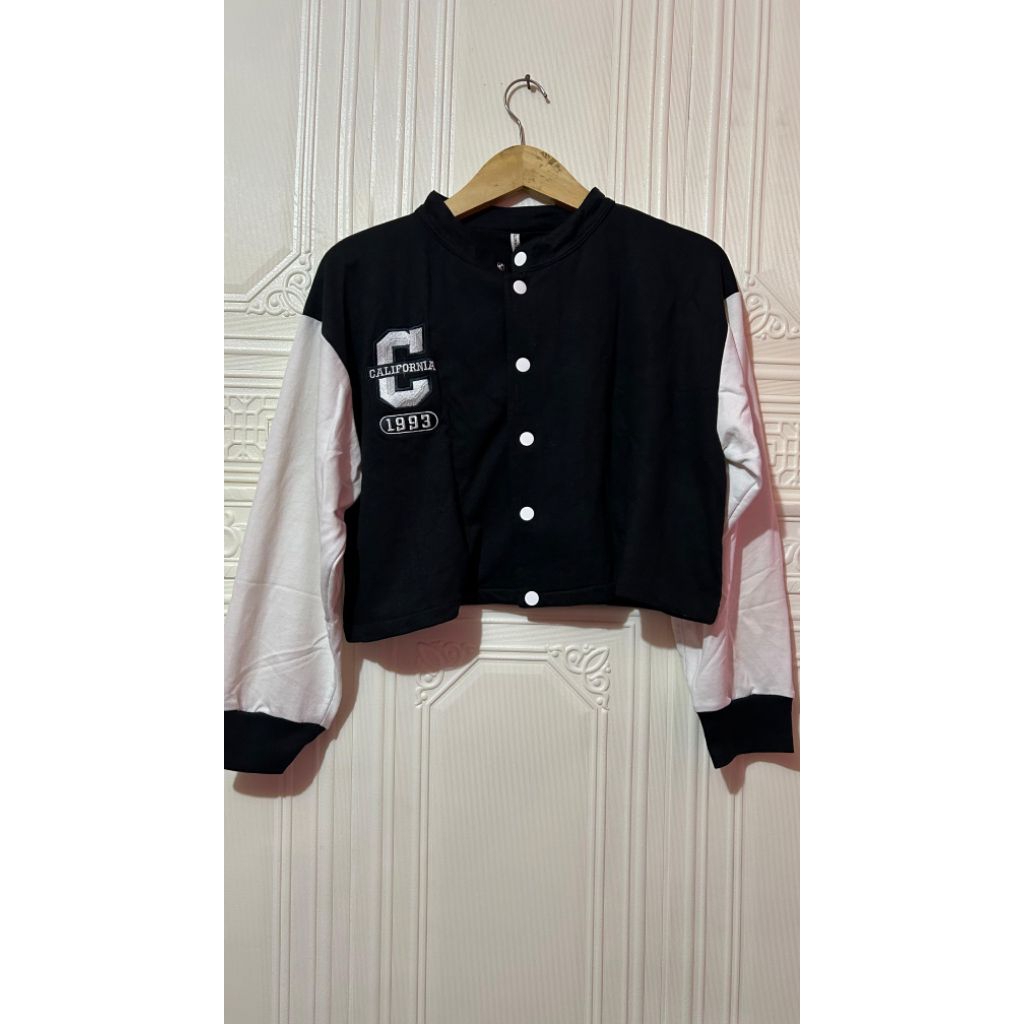 Jacket Crop Colorbox