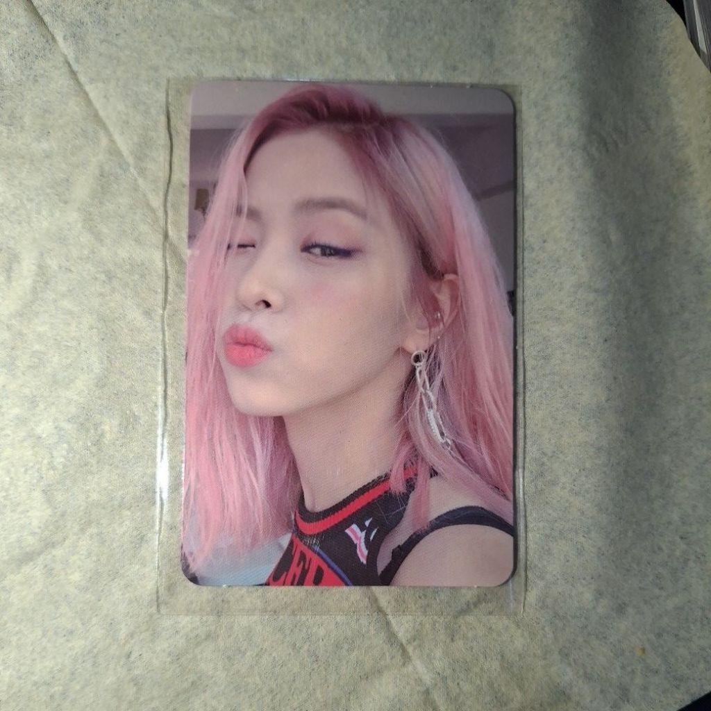 photocard pc itzy ryujin icy pout