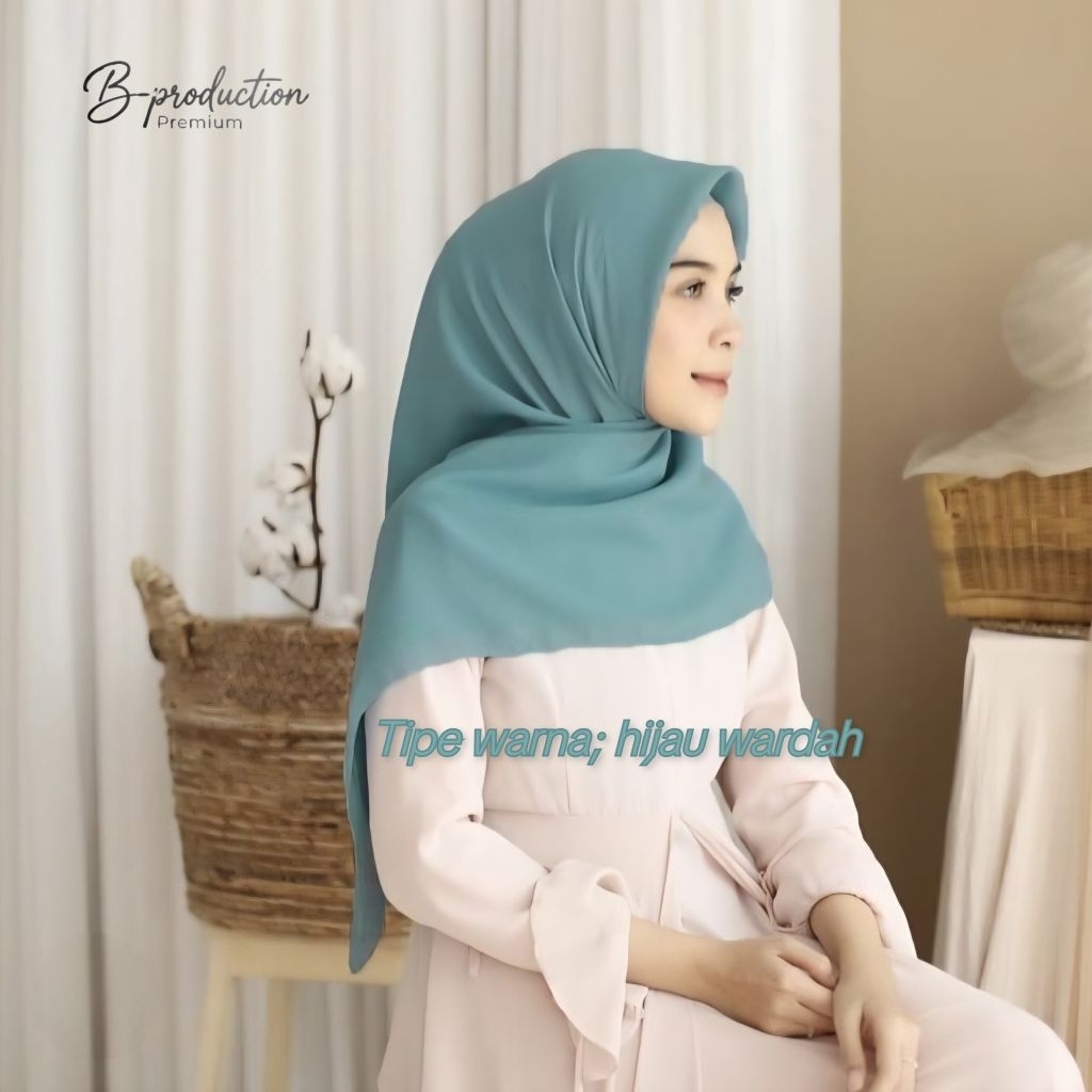 Hijab segiempat pollycotton premium | Hijab bella square | Hijab daily outfit - HIJAU WARDAH