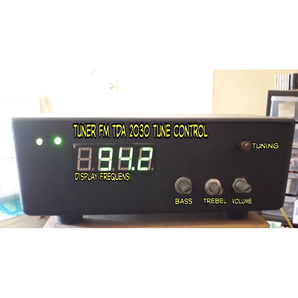 Radio Tuner FM Mono amplifier tune control