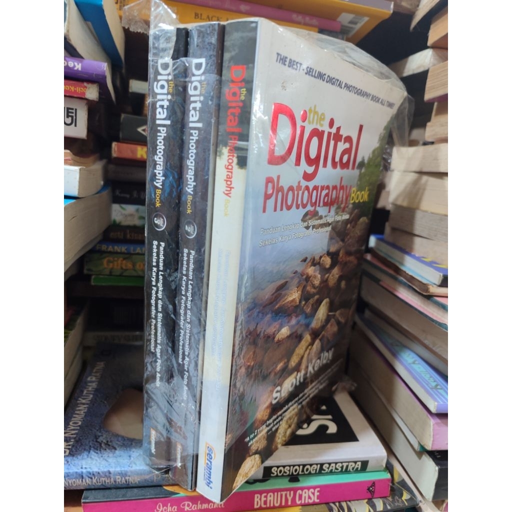 THE DIGITAL PHOTOGRAPHY BOOK BY SCOTT KELBY