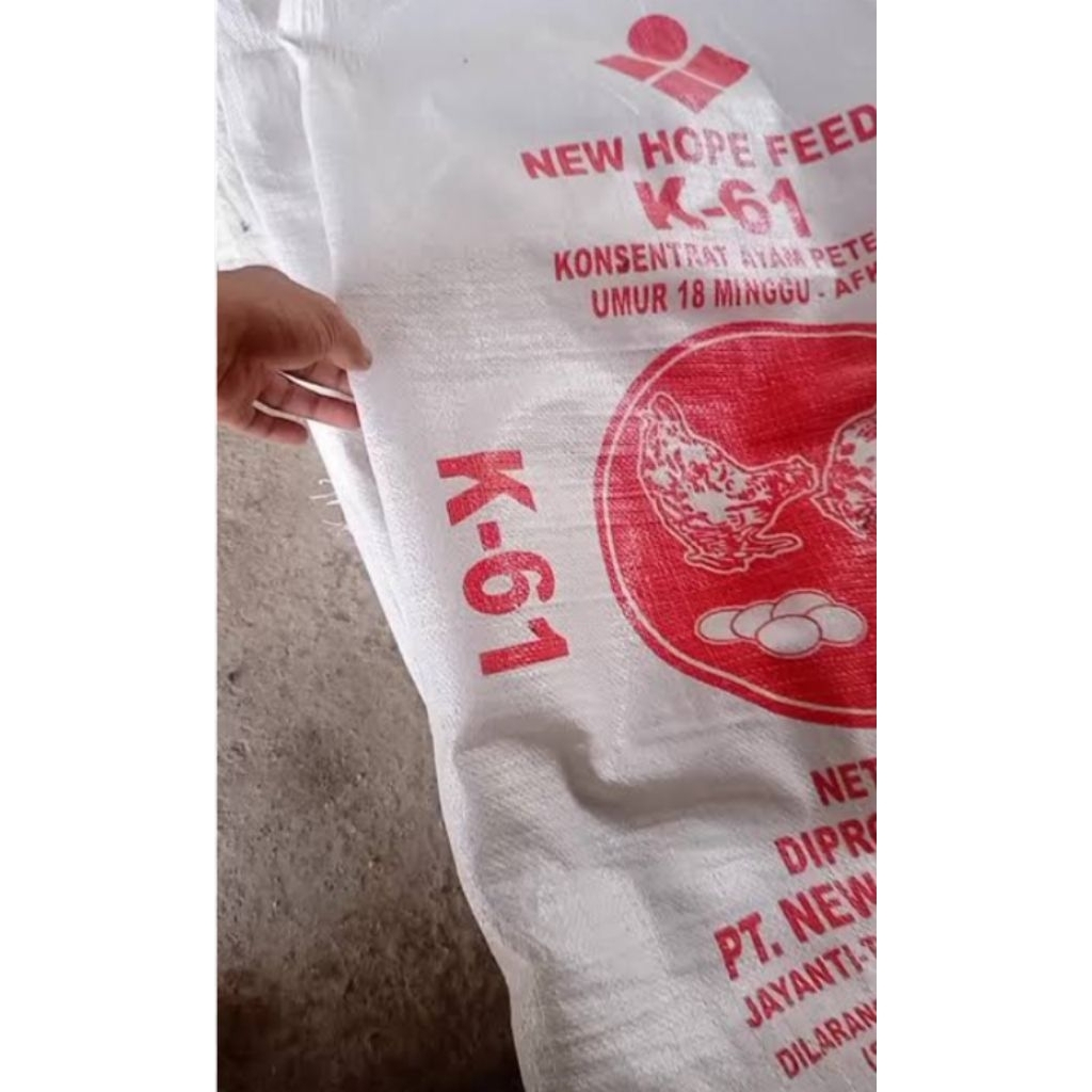 karung plastik 50 kg siap pakai