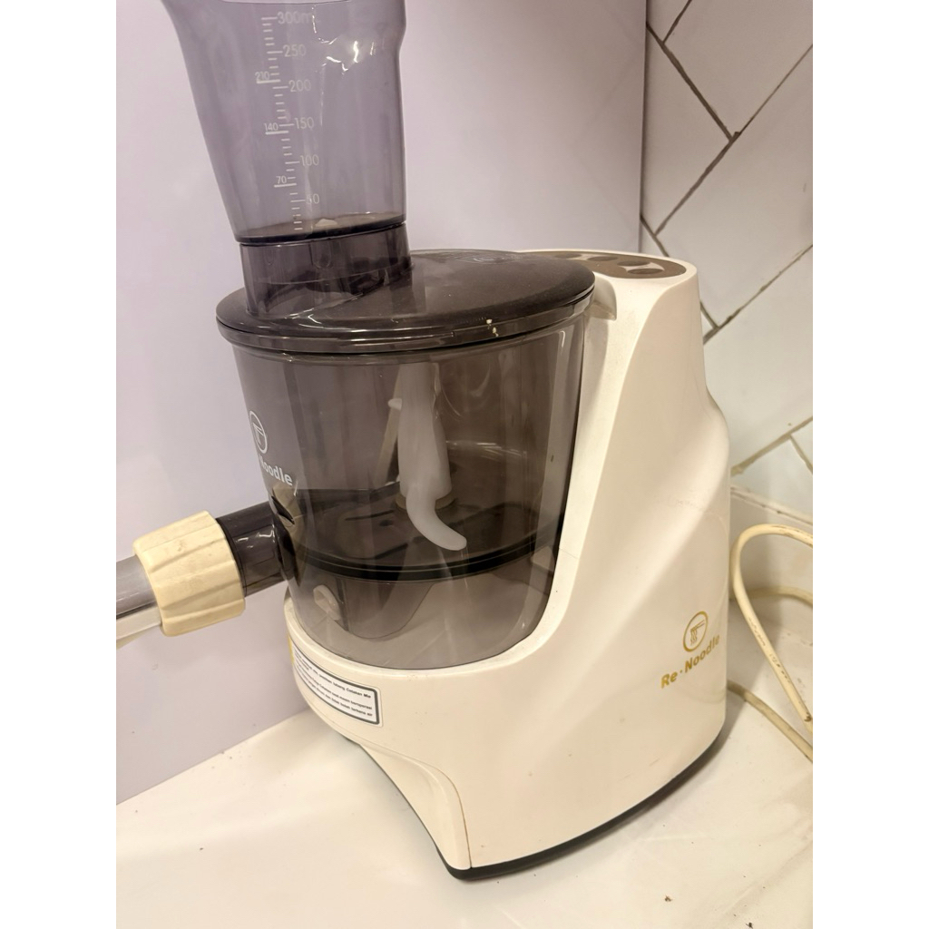 Re noodle maker alat bikin mie otomatis