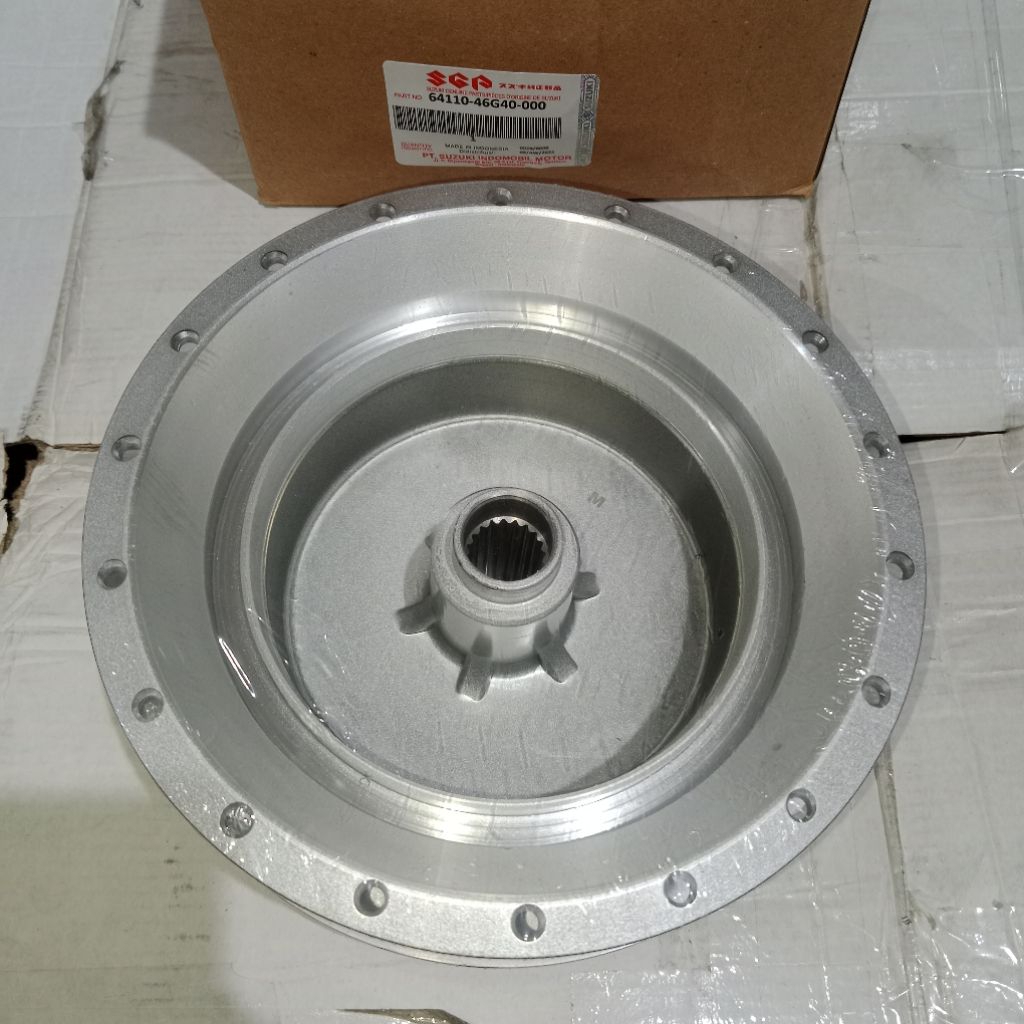 TROMOL BELAKANG SPIN 125 NEW SILVER