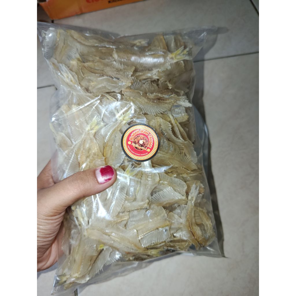 ikan trasak / ikan tawar kalapan mentah khas lekok