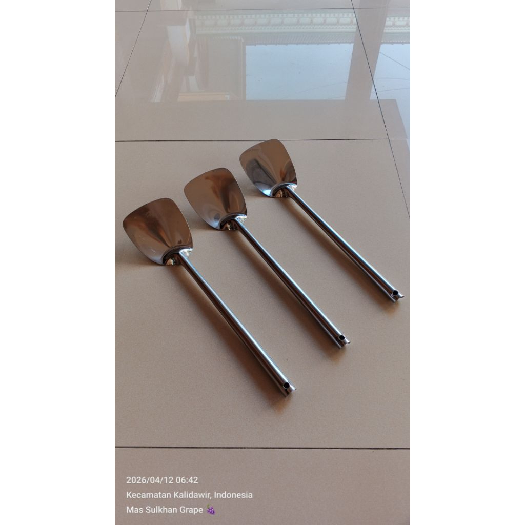 SPATULA STAINLESS ANTI KARAT ( TEBAL 0,5 MM) / SUTIL BESAR